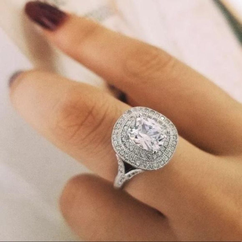 NEW 925 STERLING SILVER DIAMOND HALO RING, CUTE RING, SHINY RING. - Picture 2 of 5